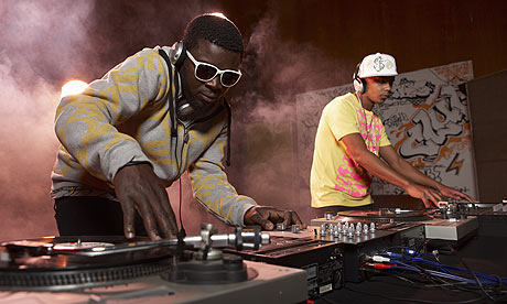 two-djs-mixing-music-on-t-002.jpg